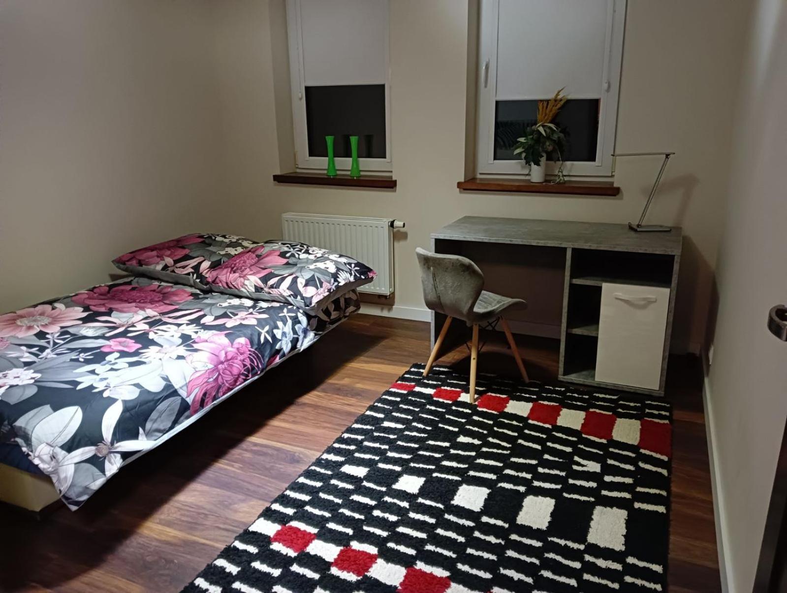 Apartament 80M2 Z 70M2 Tarasem -W Pelni Wyposazony - Wyjatkowe Centrum Miasta Wloclawek Ngoại thất bức ảnh